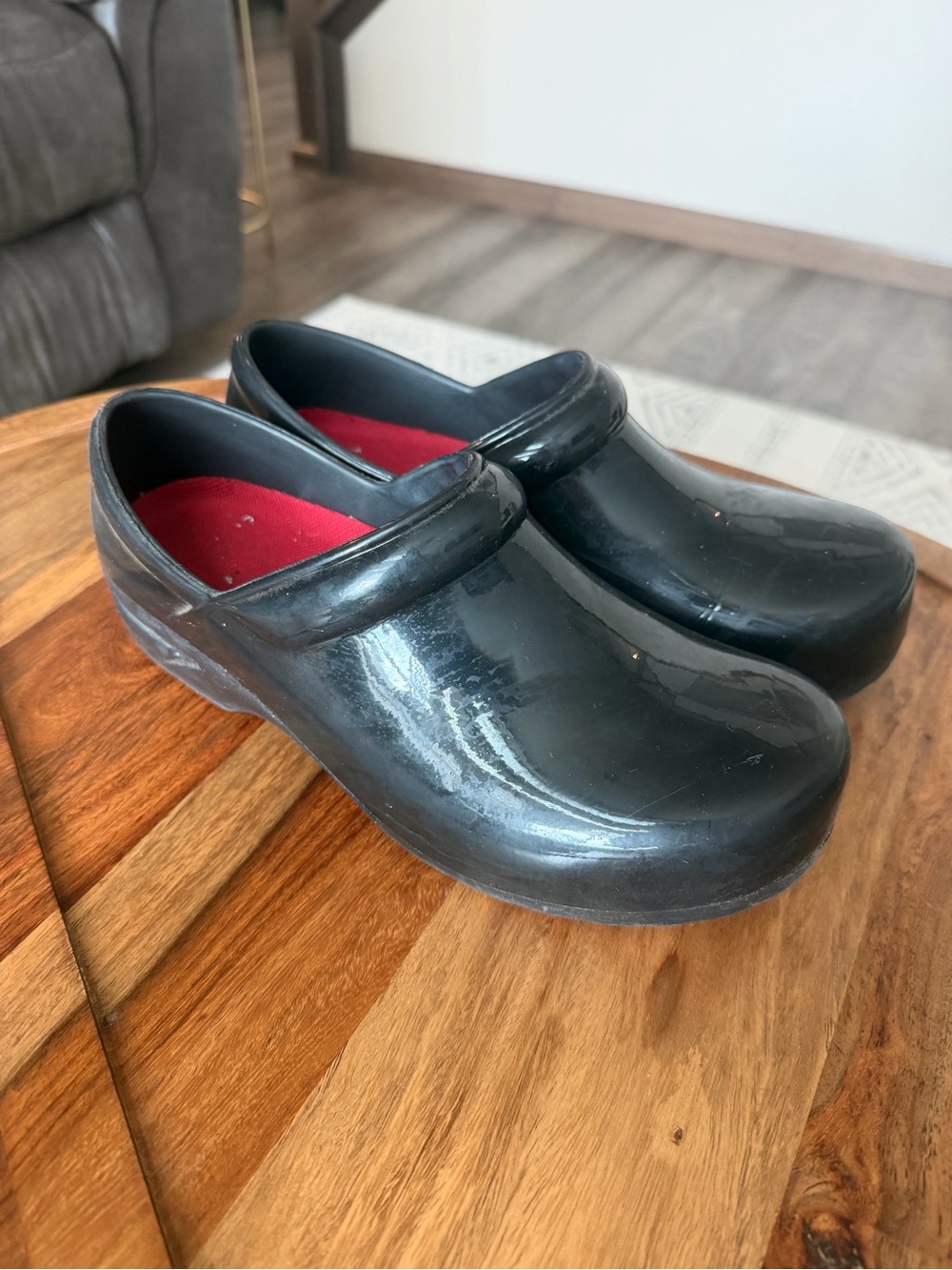 Women’s Black Comfort Mules with Red Insole